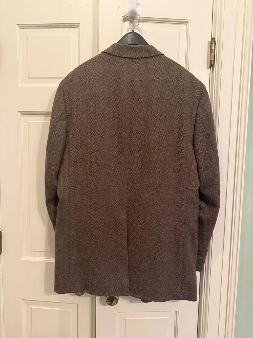 Saddlebred Men's Brown Herringbone Two-Button Sport Coat